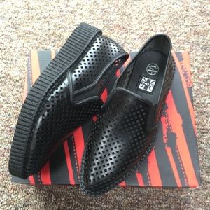 T.U.K. Brady Laser Cut Creeper size 8