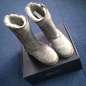 EMU Australia Stinger Hi Boots
