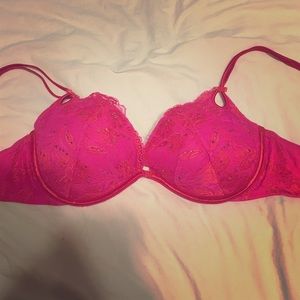 VS "sexy little things" bra
