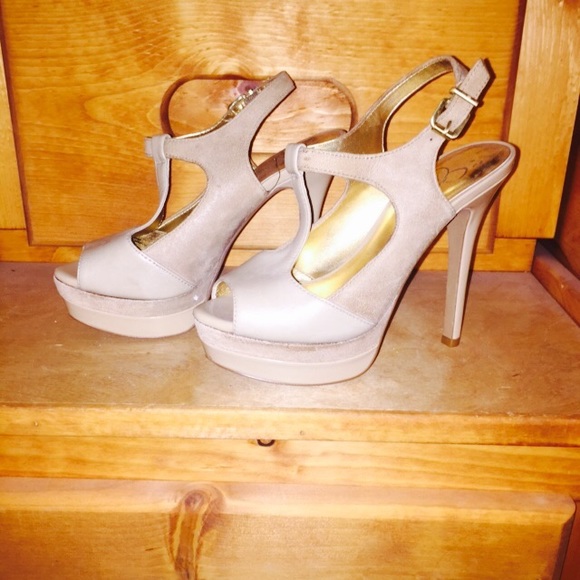 Nude Jessica Simpson Heels