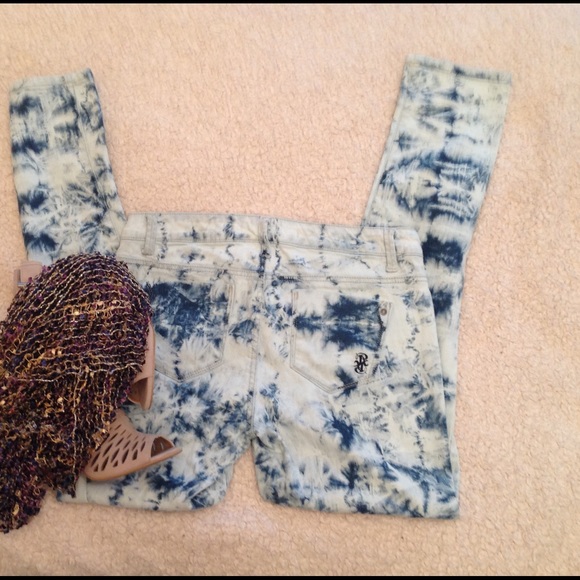 ๐25%OFF BUNDLES๐Skinny Straight Leg Tie-Dye - Picture 3 of 3