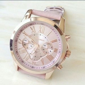 Brand new fully functional Geneva quartz watch!