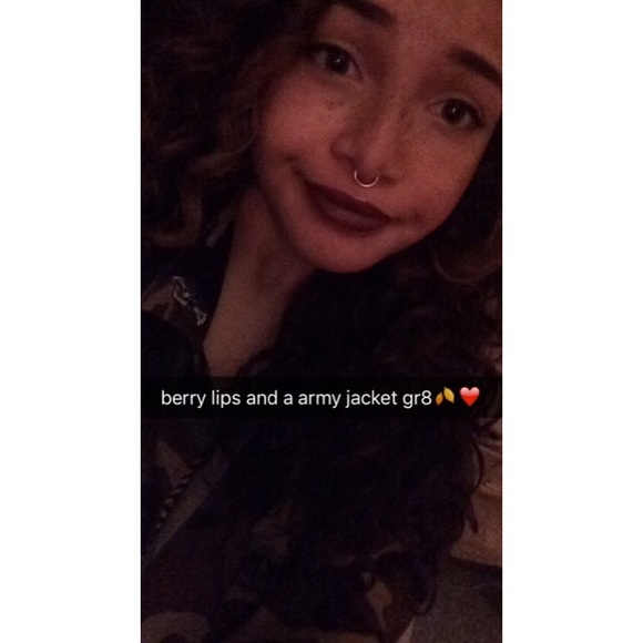 Meet your Posher, Zoie