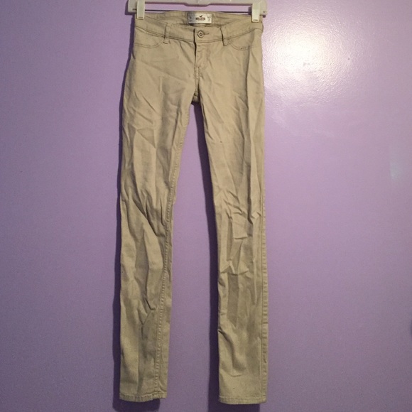 Hollister Khaki Skinny Pant