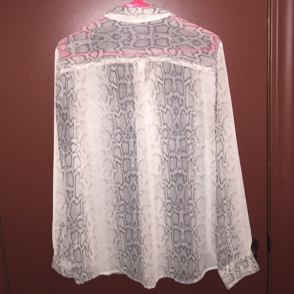 Snake print button up blouse - Picture 2 of 4