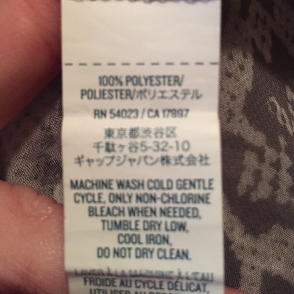 Snake print button up blouse - Picture 3 of 4