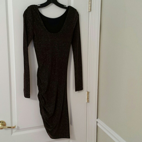 Perfect for new years! - Picture 3 of 4