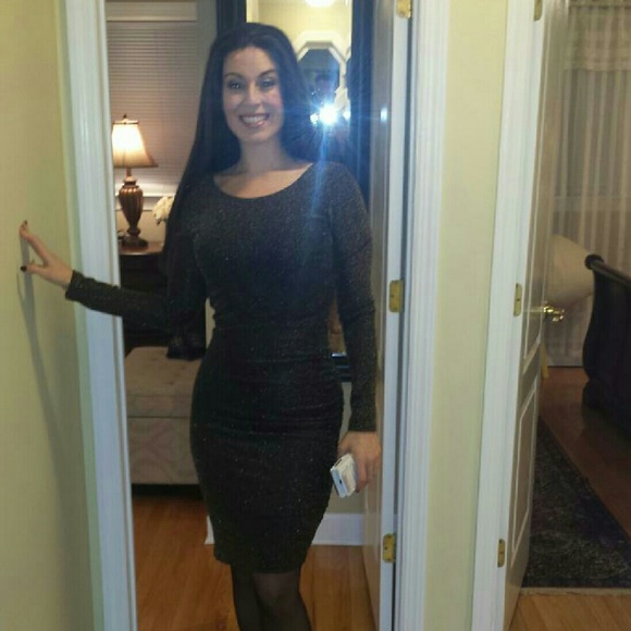 Perfect for new years! - Picture 4 of 4