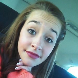 Meet your Posher, Hailee