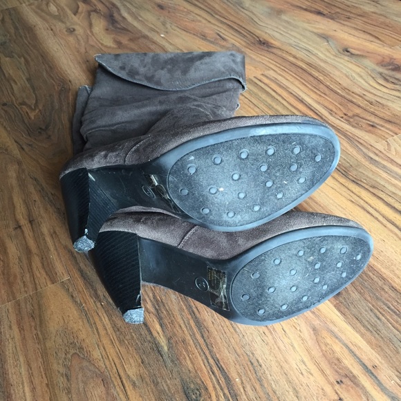 Brown pirate boots! ARGGGH! - Picture 2 of 2