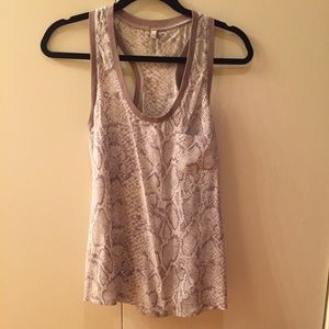 Joie Alicia Silk Tank Top Sz S in grey snake print