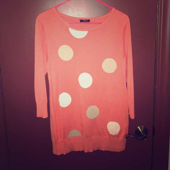 3/4 sleeve Coral/beige/white polka dot sweater