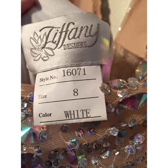 White Brand New Formal Dress - Picture 3 of 3