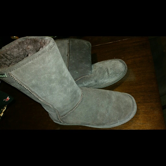 Bear claw brown winter boots