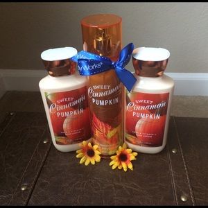 PRICE DROP!! Bath&body works bundle
