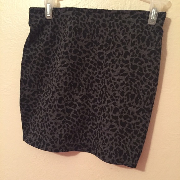 Leopard print pencil skirt - Picture 1 of 1