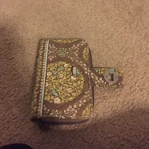 Vera Bradley lock wallet
