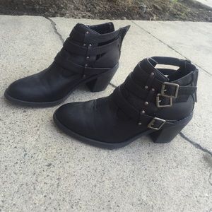 Madden Girl "Gossip" 3 buckle ankle boots
