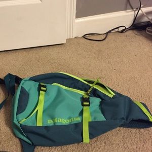 Patagonia sling bag