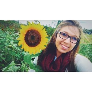 Meet your Posher, Amber