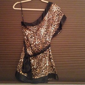 One shoulder Bebe leopard print top