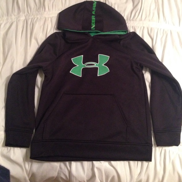 Youth medium under armor sweatshirt