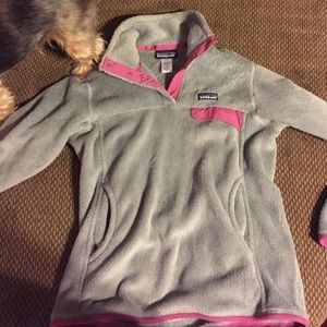 Gray Patagonia Pullover