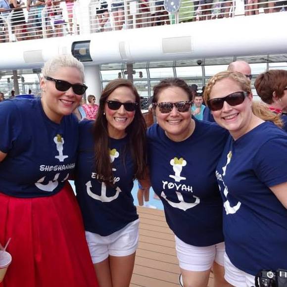 Meet your Posher, Tovah