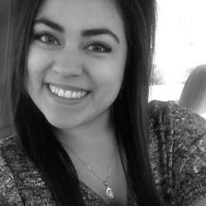 Meet your Posher, Maricruz