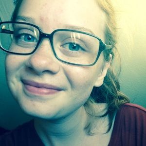 Meet your Posher, Laurel