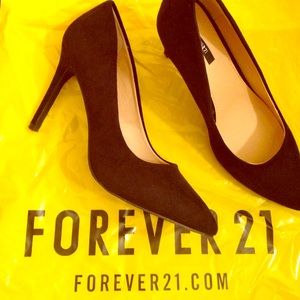 Forever 21 black heels