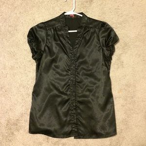 Shortsleeve Satin Button-Up Top