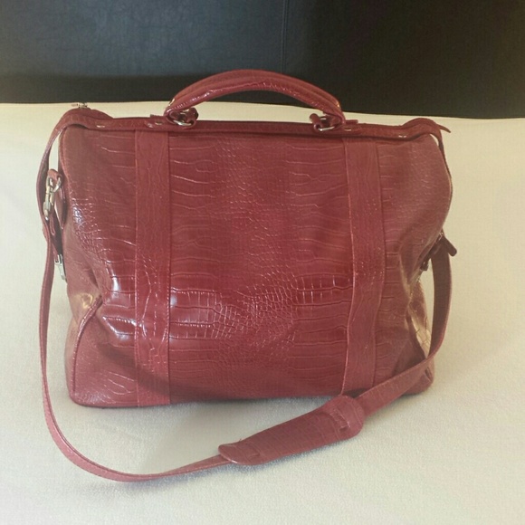 Sold!! NEW! Bath & Body Works Travel Duffel Bag