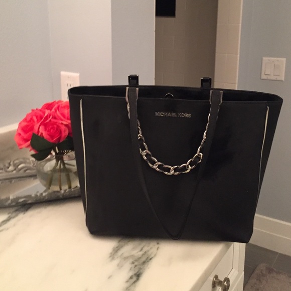 Michael Kors tote