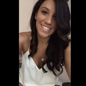 Meet your Posher, Christina