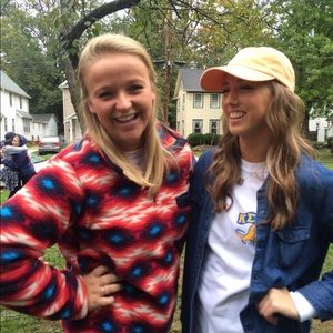 Meet your Posher, Danielle