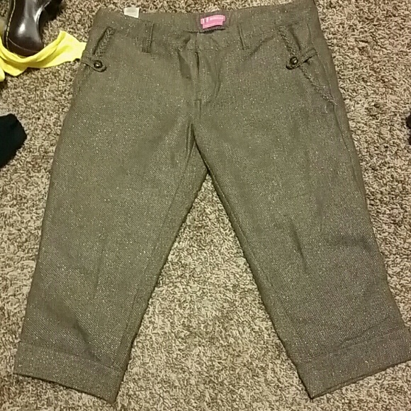 Bcbg capris