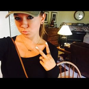 Meet your Posher, Mack