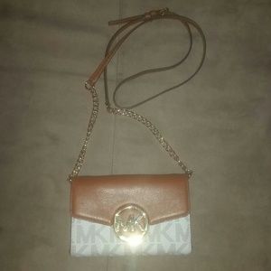 MK purse