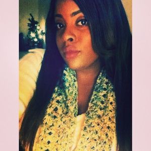 Meet your Posher, Joy