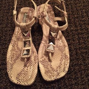 BCGB MAXAZRIA Sandals