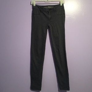 American Eagle Gray Jegging