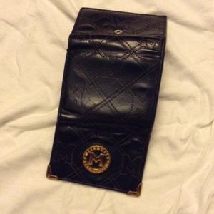 Metro city wallet