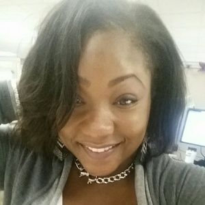 Meet your Posher, Shauna