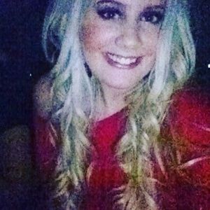 Meet your Posher, Caitlynn