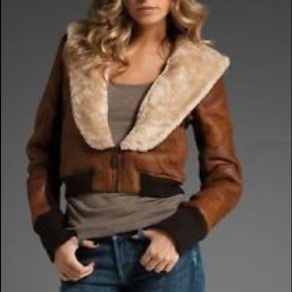 Doma Shearling Aviator Bomber - Picture 2 of 4