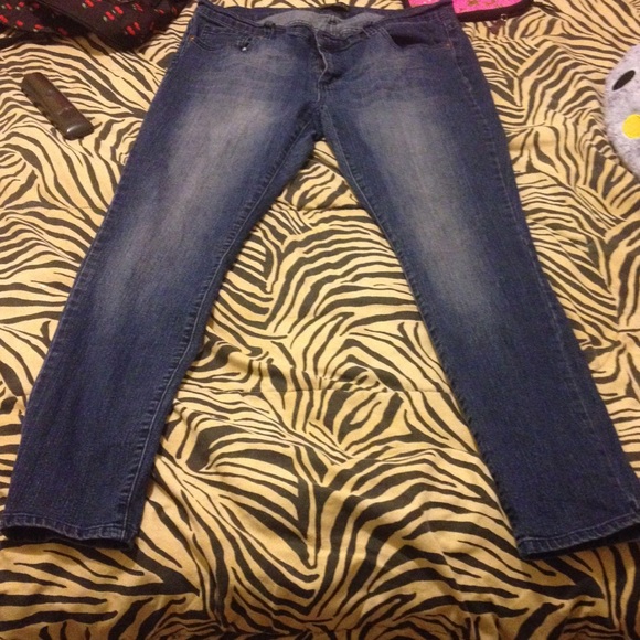 Forever 21 skinny jeans