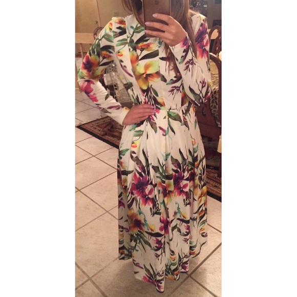 Long sleeve floral maxi dress - Picture 4 of 4