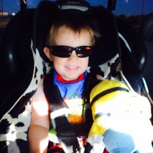 Meet your Posher, Akilah