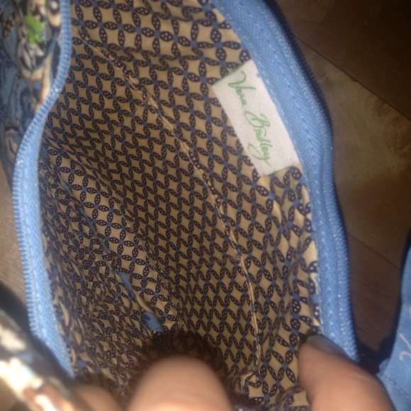 Vera Bradley purse - Picture 2 of 3